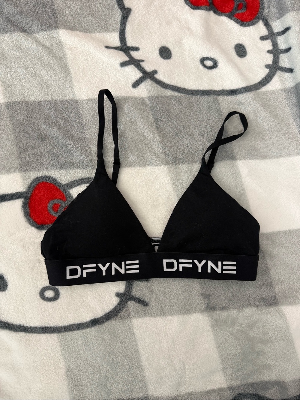 DFYNE Triangle Logo Bralette in Black like new size S